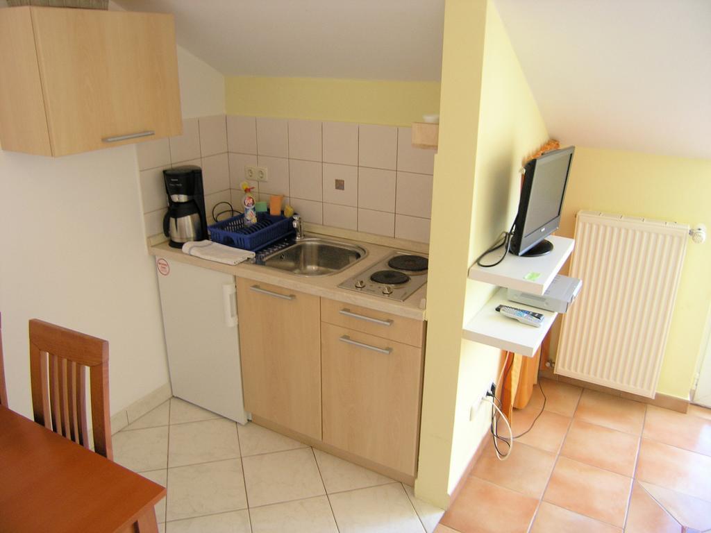 Apartments Kristina 克尔克 外观 照片