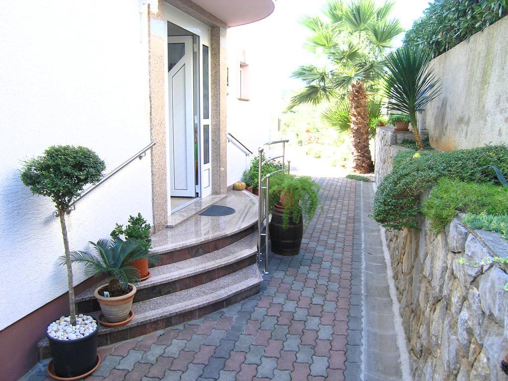 Apartments Kristina 克尔克 外观 照片