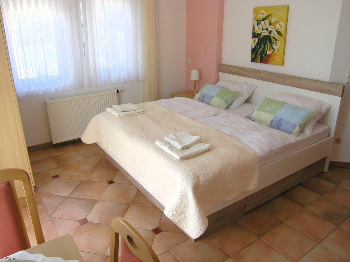 Apartments Kristina 克尔克 外观 照片