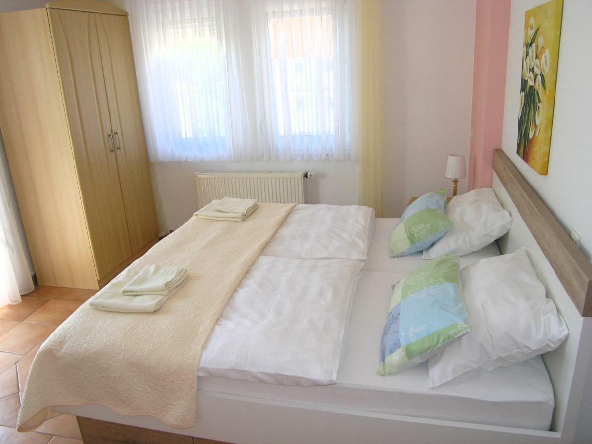 Apartments Kristina 克尔克 外观 照片
