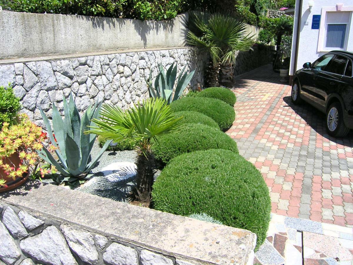 Apartments Kristina 克尔克 外观 照片